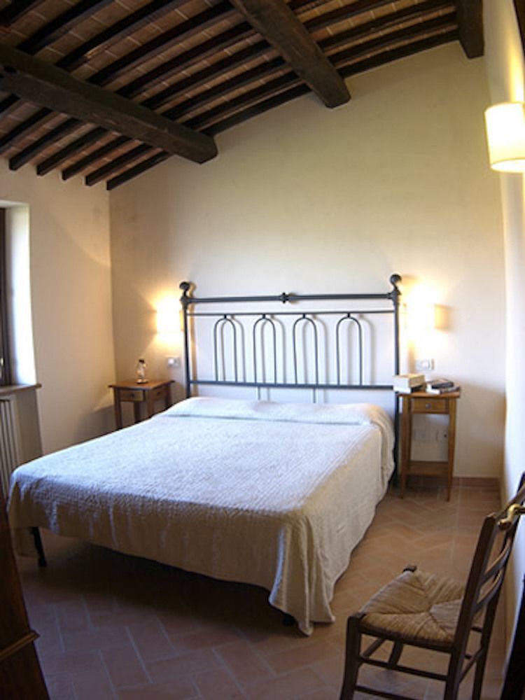 Agriturismo Castagna Alta Valfabbrica Exterior foto
